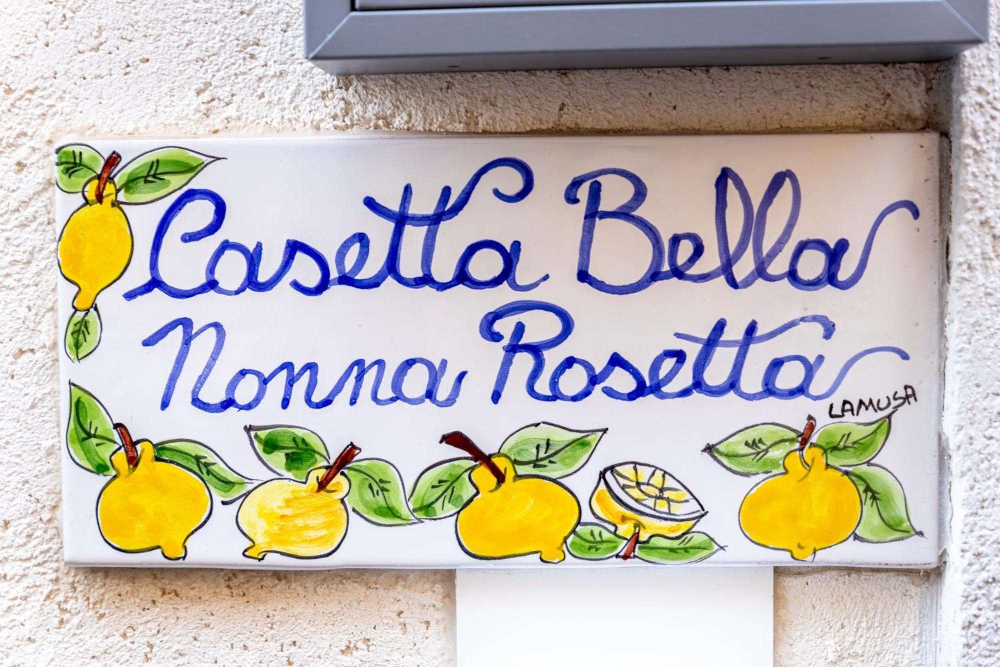 Casetta Bella Nonna Rosetta มอนเดลโล ภายนอก รูปภาพ